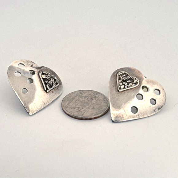 Vintage TAXCO Mexico 925 Sterling Silver heart shaped post earrings - Picture 5 of 10